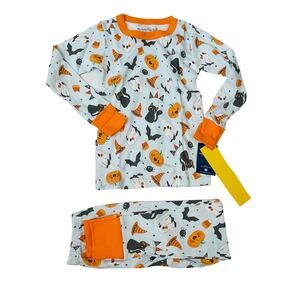 NWT Magnolia Baby Size 5 Boo To You PJ Set